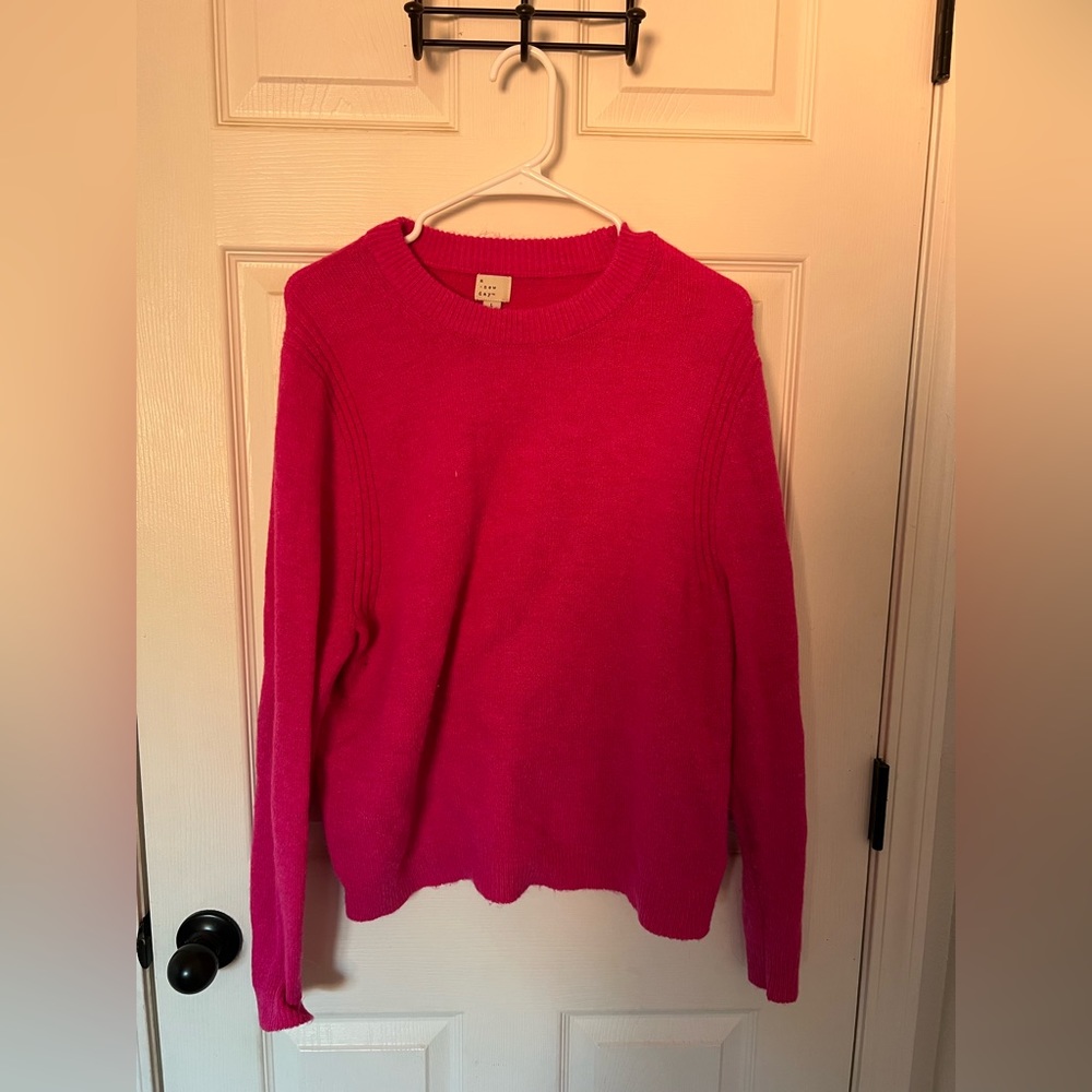 A new day sweater from target. Only worn a few times! Hot pink color.